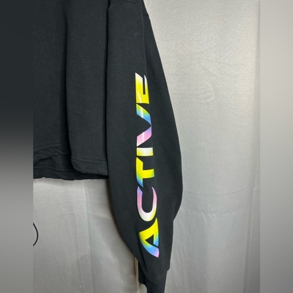 Zyia Active Ombre Black Cropped Drawstring Hoodie Sweatshirt Size Large - Picture 2 of 7